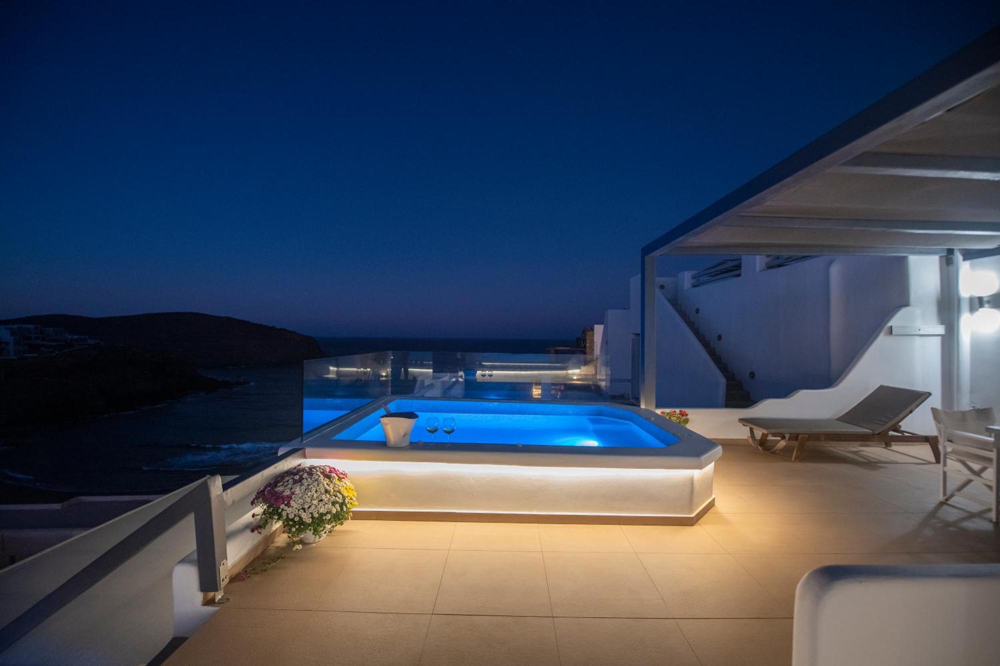 Myrsini'S Luxury Suites Merchia Mykonos Town Exterior photo