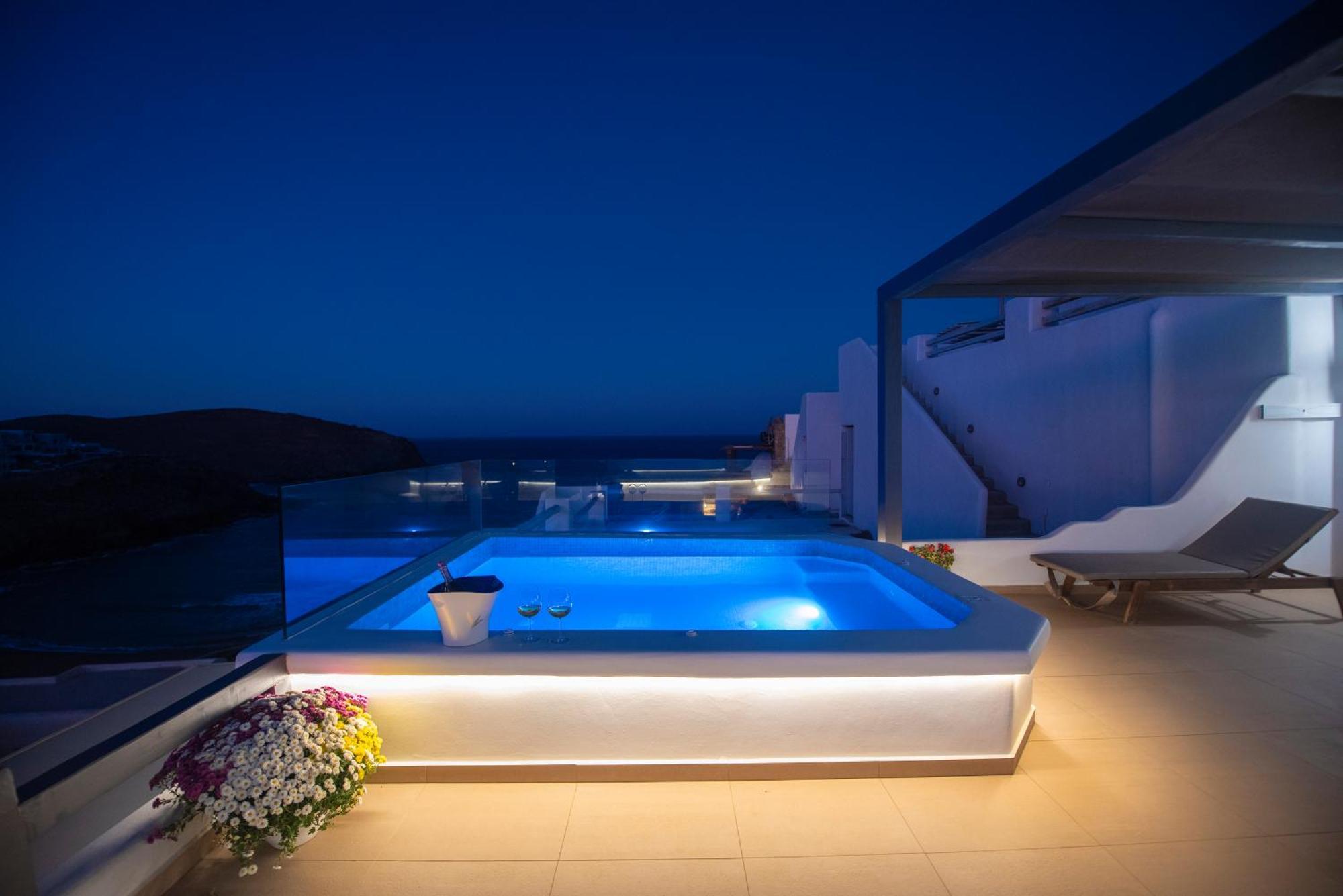 Myrsini'S Luxury Suites Merchia Mykonos Town Exterior photo