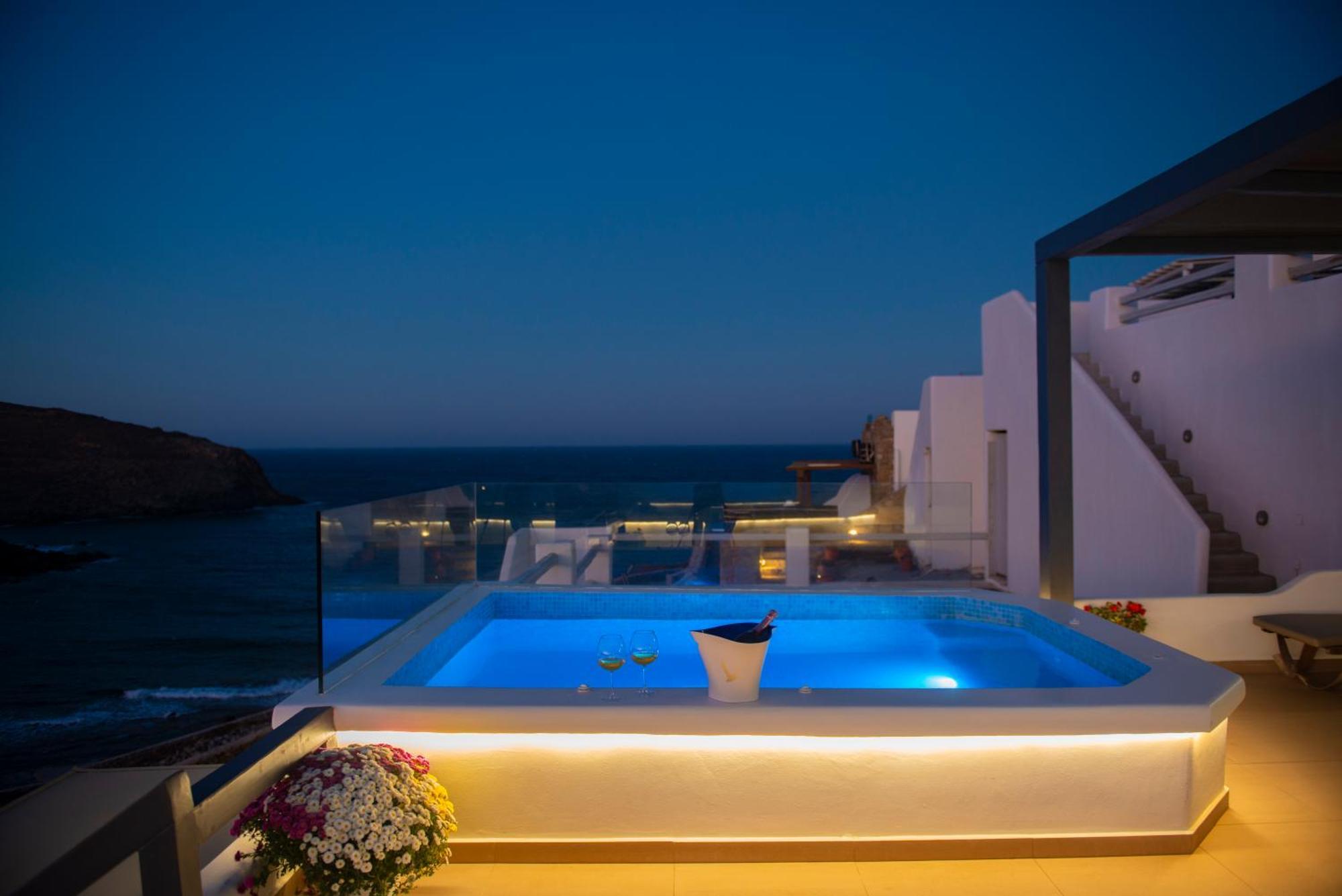 Myrsini'S Luxury Suites Merchia Mykonos Town Exterior photo