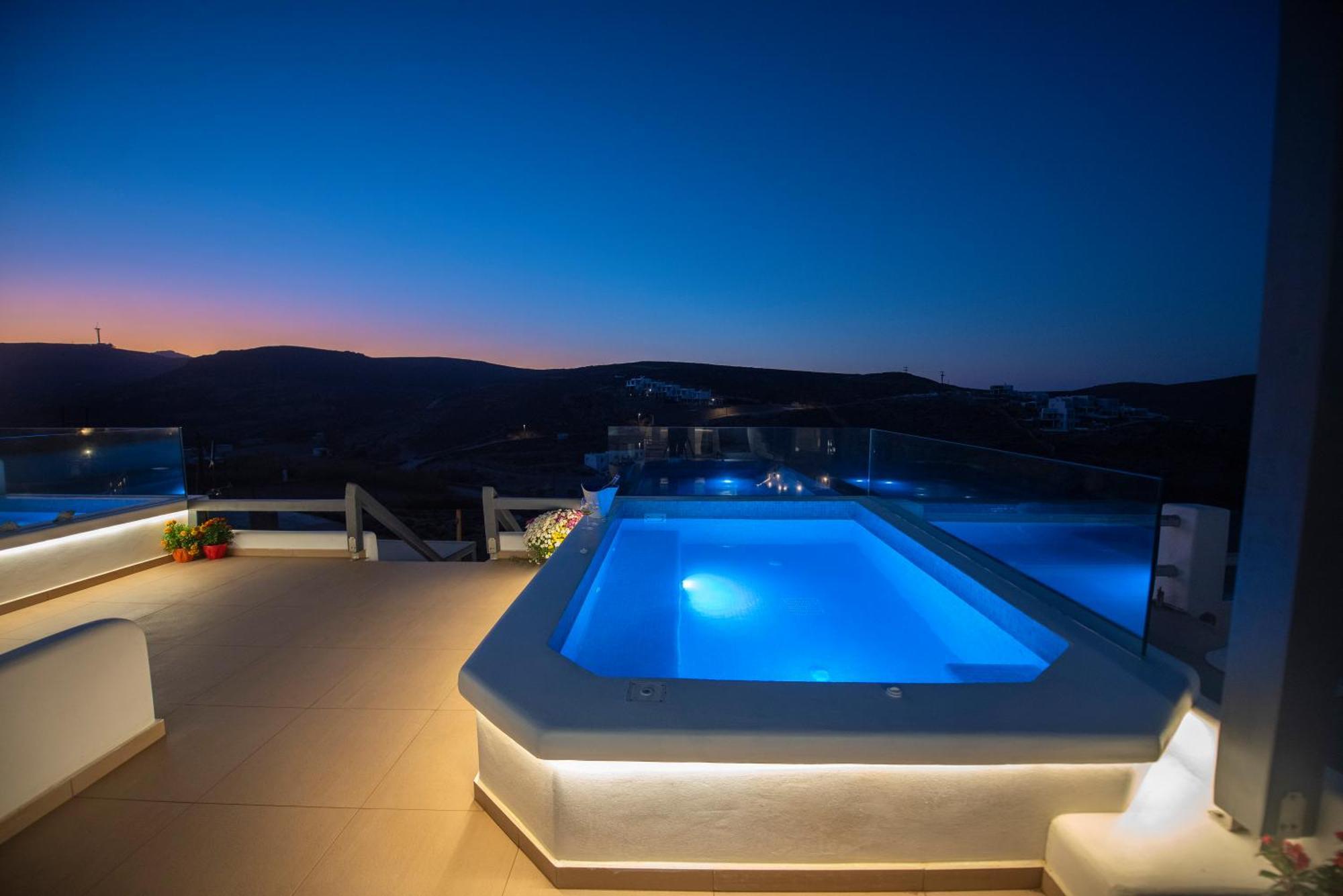 Myrsini'S Luxury Suites Merchia Mykonos Town Exterior photo