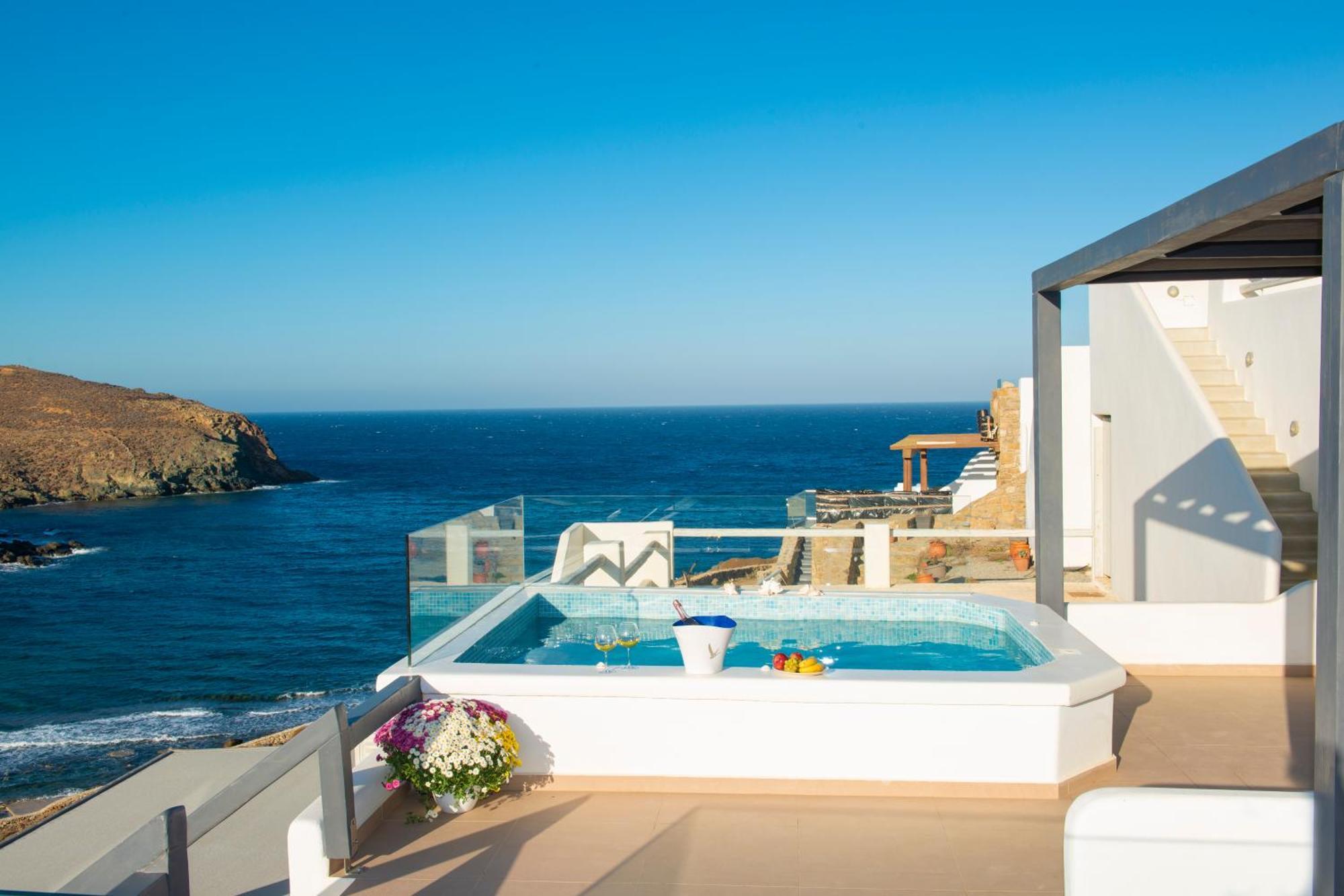 Myrsini'S Luxury Suites Merchia Mykonos Town Exterior photo