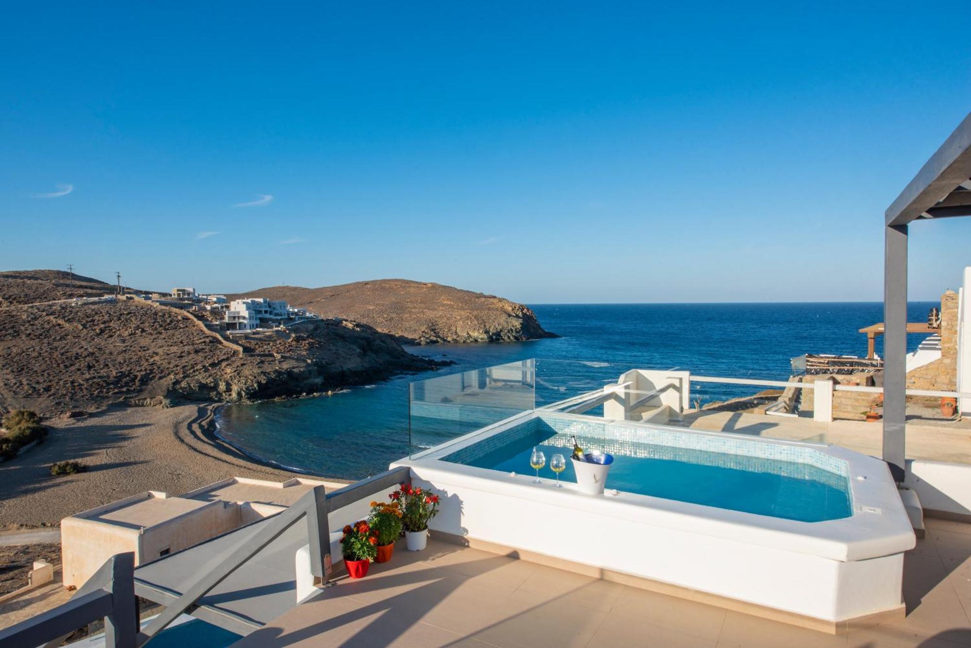 Myrsini'S Luxury Suites Merchia Mykonos Town Exterior photo